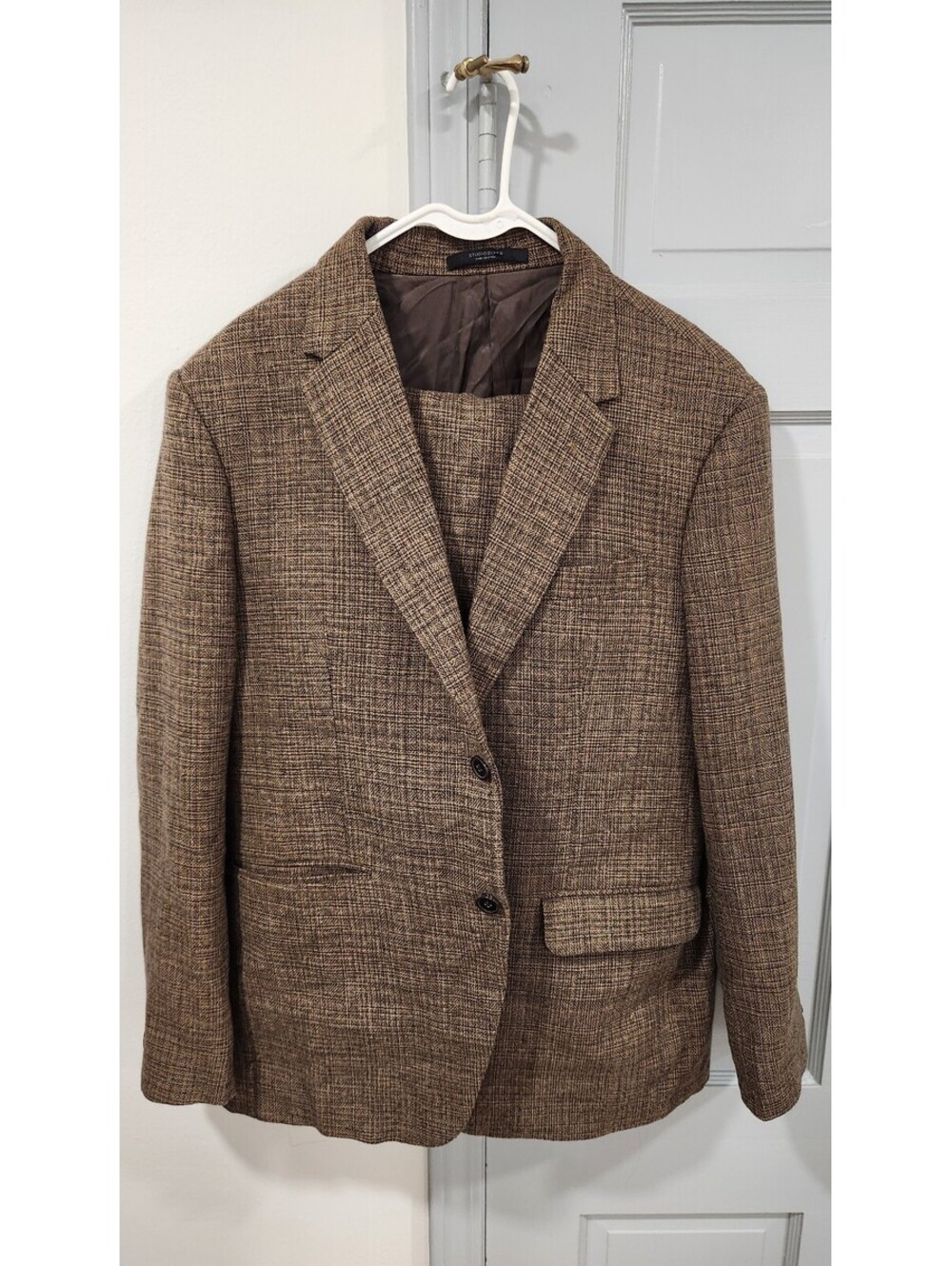 StudioSuits brown tweed plaid suit set 38x32 & 42 Jacket
